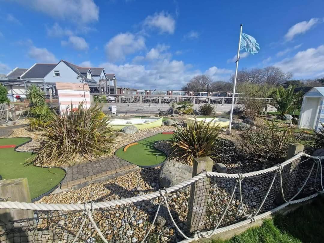 Home With A View Whitecliff Bay Holiday Park Bembridge Ngoại thất bức ảnh